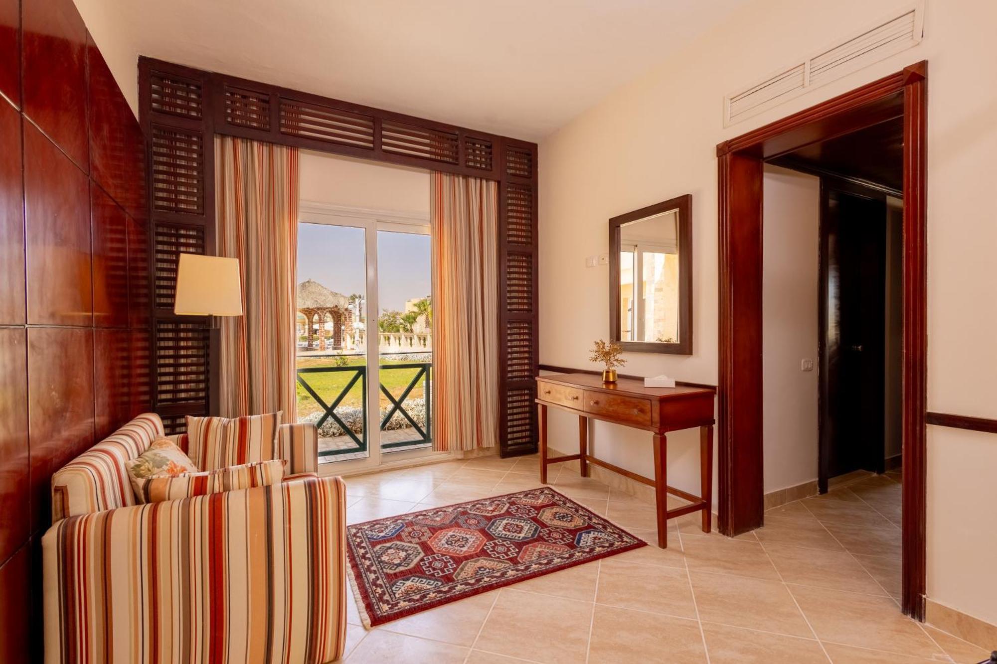 Grand Waha Resort Марса Матрух Екстериор снимка