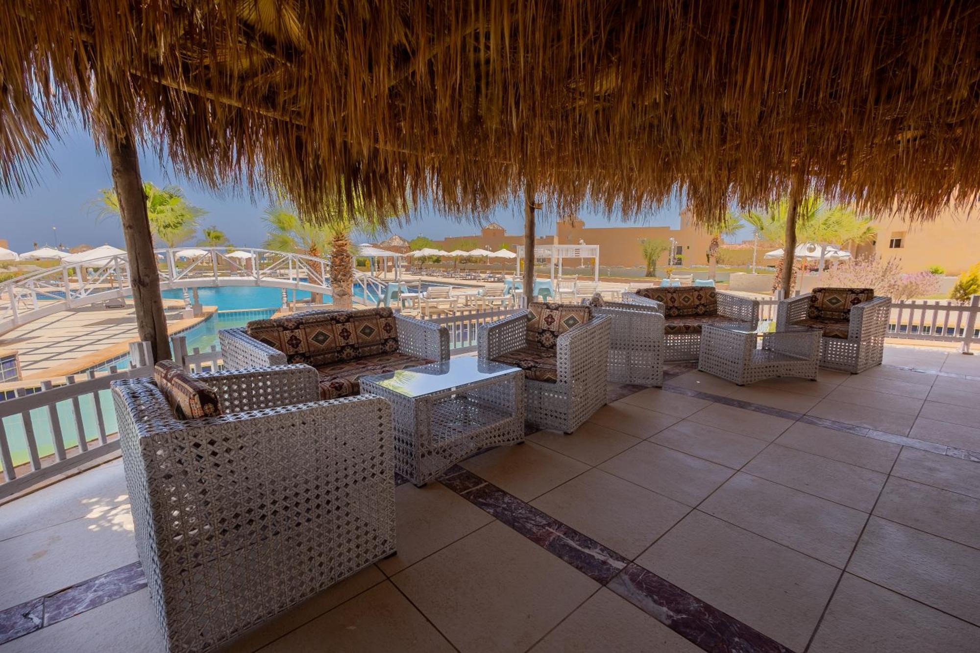 Grand Waha Resort Марса Матрух Екстериор снимка